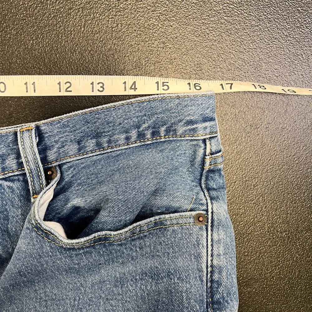 Levis 501 Original Fit Mens Jeans Size 33x32 Button Fly Straight Leg Blue Denim